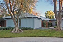 Pre-foreclosure in  Seastone Way Sacramento, CA 95831