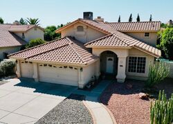 Pre-foreclosure in  W Crocus Dr Peoria, AZ 85381