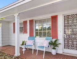  Walker Ave, Seminole FL