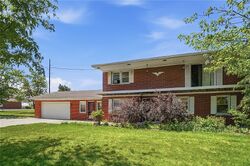 Pre-foreclosure Listing in E Main St ANNA, OH 45302