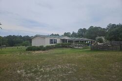 Pre-foreclosure in  Deer Trl Hamlet, NC 28345