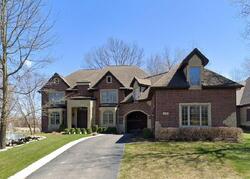 Pre-foreclosure in  Pointe Shore Dr Brighton, MI 48114