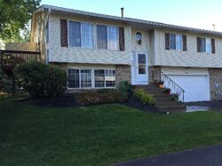  Bielenberg Dr, Saint Paul MN
