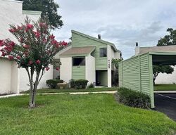 Pre-foreclosure in  Pinelake Ln  Tampa, FL 33618
