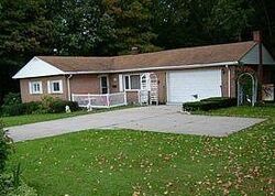 Pre-foreclosure in  Oakridge Dr Johnstown, PA 15904