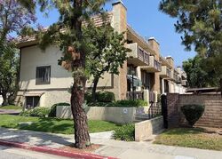 Pre-foreclosure in  Huntington Dr Unit A Duarte, CA 91010