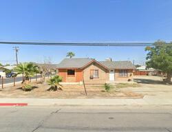 Pre-foreclosure in  W Sherwood Ave Mc Farland, CA 93250