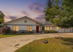 Pre-foreclosure in  W Monte Vista Ave Visalia, CA 93277