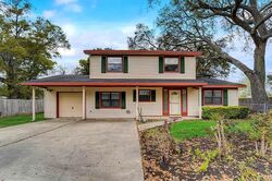 Pre-foreclosure in  Steddum Dr League City, TX 77573