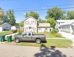 Pre-foreclosure in  E North St Plano, IL 60545