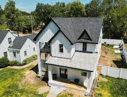 Pre-foreclosure in  Dupont Ave S Minneapolis, MN 55419