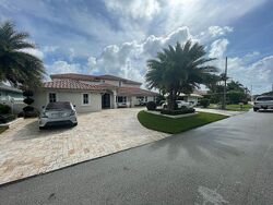  Se 13th St, Deerfield Beach FL