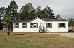 Pre-foreclosure in  FOX TAIL LN Jacksonville, FL 32219