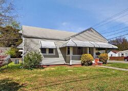 Pre-foreclosure in  CLIFFORD ST Portsmouth, VA 23707