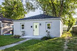 Pre-foreclosure in  N ARSENAL AVE Indianapolis, IN 46218