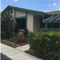 Pre-foreclosure in  LAKEVIEW DR  Fort Lauderdale, FL 33326