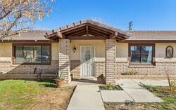 Pre-foreclosure in  CROW RD Apple Valley, CA 92307