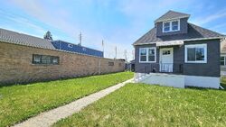 Pre-foreclosure in  Reading Ave East Chicago, IN 46312