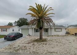 Pre-foreclosure in  Honor Dr Holiday, FL 34690