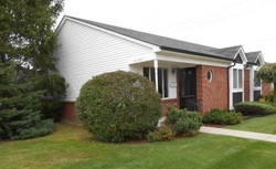 Pre-foreclosure in  KINGSBROOKE DR Clinton Township, MI 48038