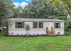 Pre-foreclosure in  Debbie Rd Yulee, FL 32097