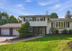Pre-foreclosure in  Yale Ter Blauvelt, NY 10913