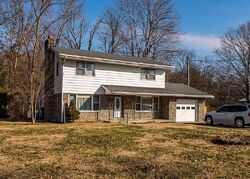 Pre-foreclosure in  Pampaw Ln Jeffersonville, IN 47130