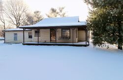 Pre-foreclosure in  W Taylor St Marion, IN 46952