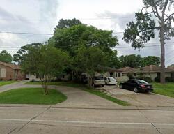 Pre-foreclosure in  KAWANEE AVE Metairie, LA 70006