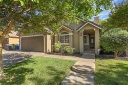 Pre-foreclosure in  Kirksey Dr Turlock, CA 95382