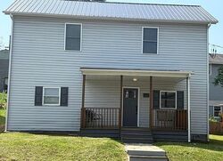 Pre-foreclosure in  Gaston Ave Fairmont, WV 26554