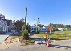 Pre-foreclosure in  S Lake Howard Dr Winter Haven, FL 33880