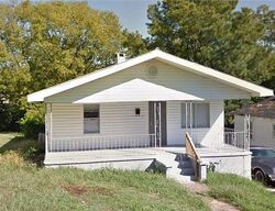 Pre-foreclosure in  Jerry Coleman St Fairfield, AL 35064