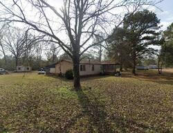 Pre-foreclosure in  Fuller Rd Montgomery, AL 36110
