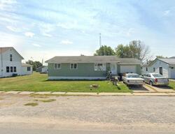 Pre-foreclosure in  N Haynes Ave Centerville, IA 52544