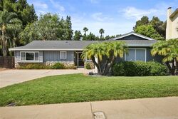 Pre-foreclosure in  Golondrina Dr La Mesa, CA 91941