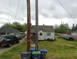 Pre-foreclosure in  Seattle Blvd S Auburn, WA 98001