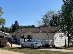  Garfield Ave, Lake MI