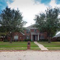 Pre-foreclosure in  Hearthstone Dr Sunnyvale, TX 75182