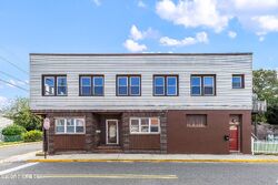 Pre-foreclosure in  4th St Highlands, NJ 07732