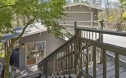 Pre-foreclosure in  Westover Dr Oakland, CA 94611