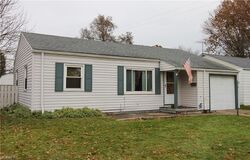 Pre-foreclosure in  Viola Ave Cleveland, OH 44111