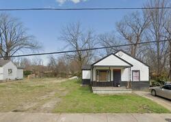Pre-foreclosure in  Shasta Ave Memphis, TN 38108