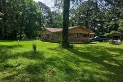 Pre-foreclosure in  Hart Rd Campti, LA 71411