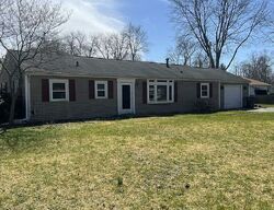 Pre-foreclosure in  Hunter Dr Benton Harbor, MI 49022