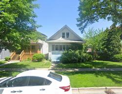 Pre-foreclosure in  S Harvey Ave Oak Park, IL 60304