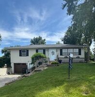 Pre-foreclosure in  E Price Ave Savannah, MO 64485