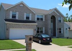 Pre-foreclosure in  Molloy Dr O Fallon, MO 63366