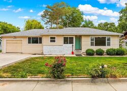 Pre-foreclosure in  Crescent Dr Caldwell, ID 83605