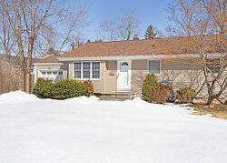Pre-foreclosure in  Sweetbriar Ln Plainfield, NJ 07060